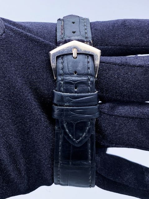 Patek Philippe Calatrava 5196G-001 Image 6